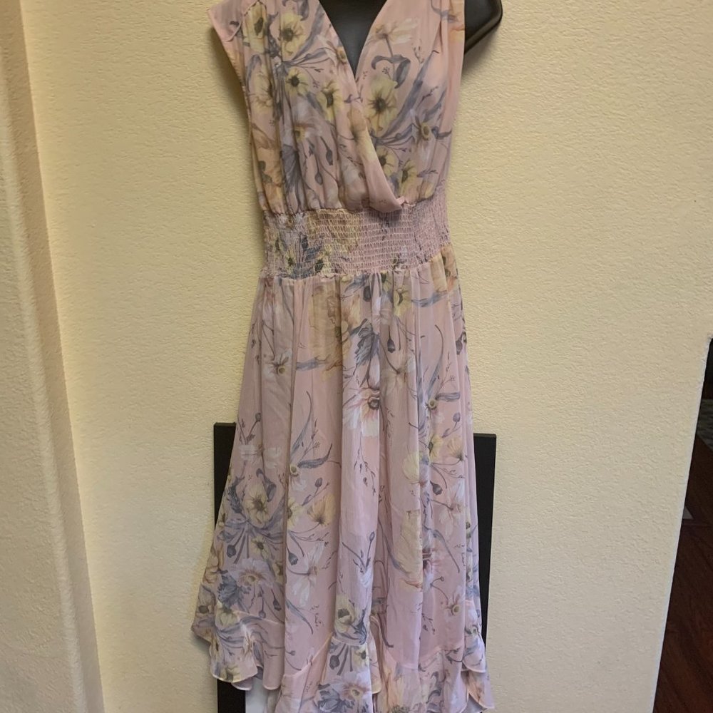 H&M Conscious Dress Size 4 Peach Floral Chiffon